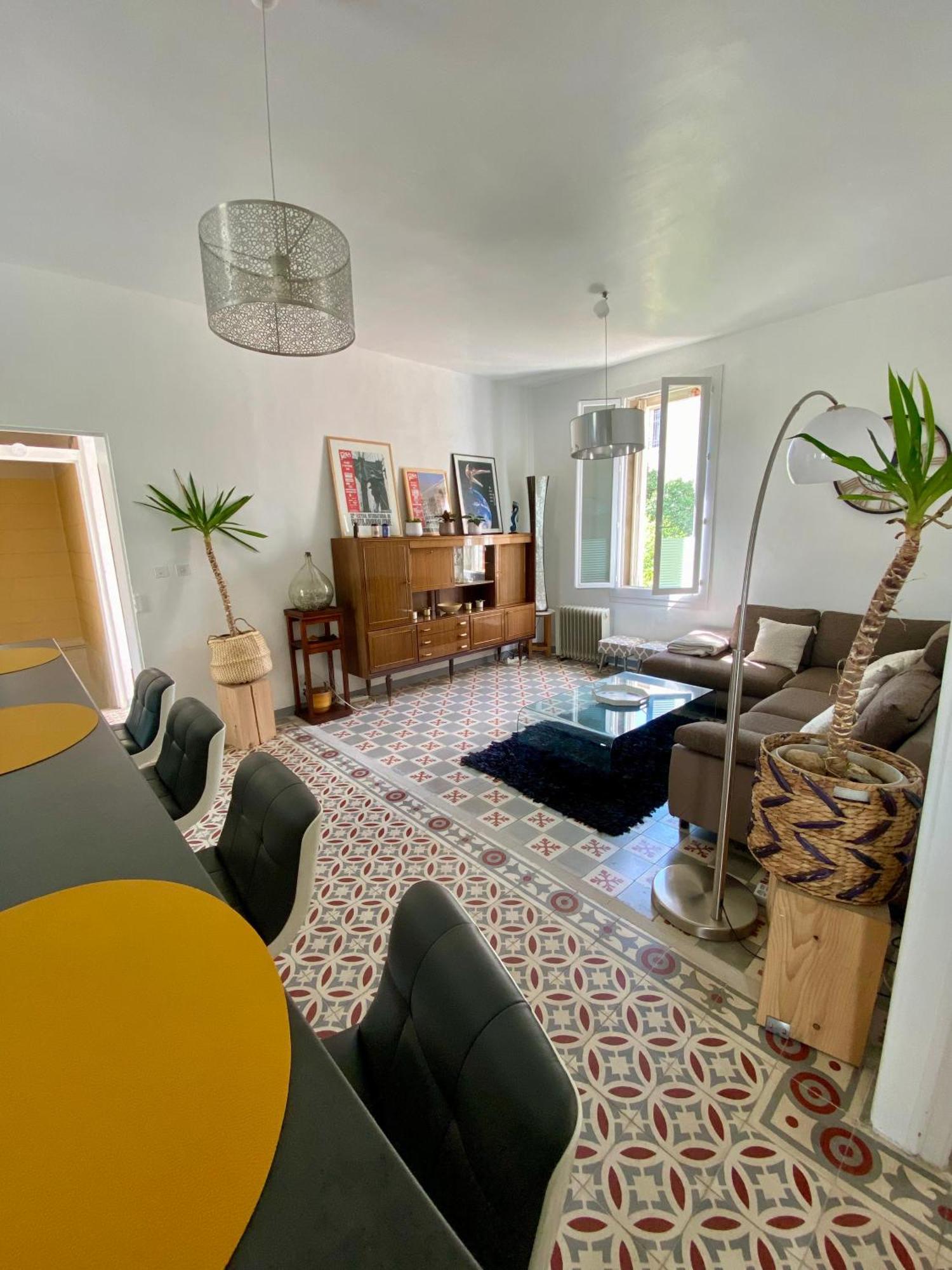 Grand Appartement En Centre Ville Avec Terrasse แปร์ปินญอง ภายนอก รูปภาพ