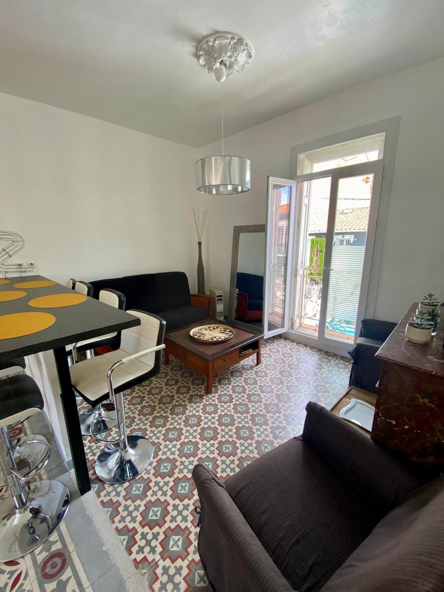 Grand Appartement En Centre Ville Avec Terrasse แปร์ปินญอง ภายนอก รูปภาพ