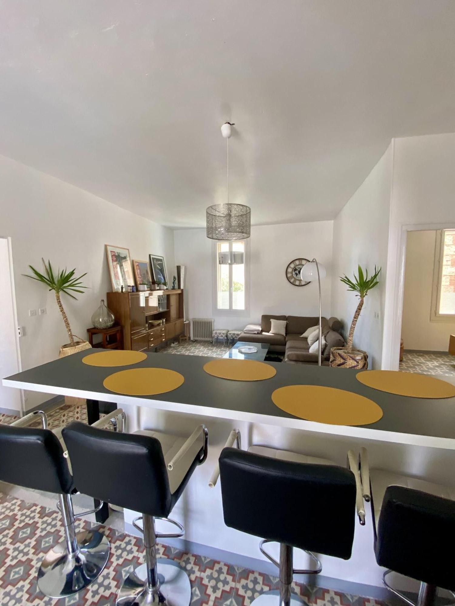 Grand Appartement En Centre Ville Avec Terrasse แปร์ปินญอง ภายนอก รูปภาพ